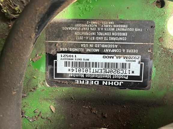 Image of John Deere Z920M equipment image 1