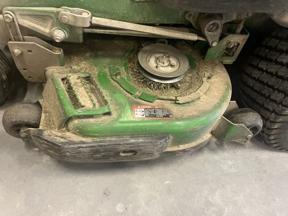 Image of John Deere Z920M equipment image 2