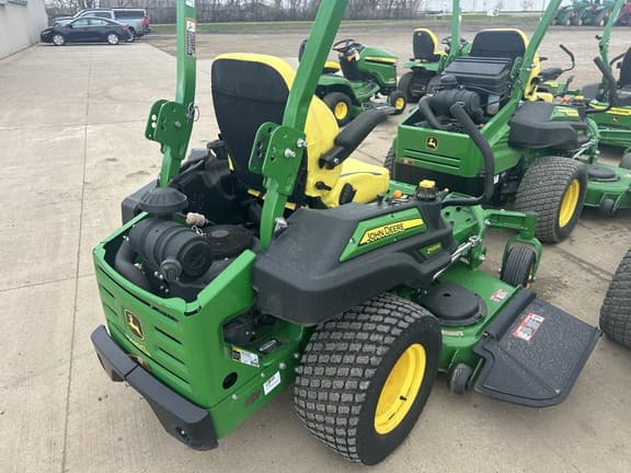 Image of John Deere Z920M equipment image 3