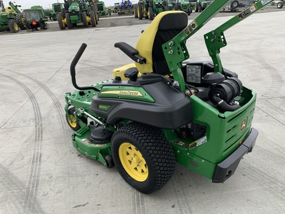 Image of John Deere Z920M equipment image 4