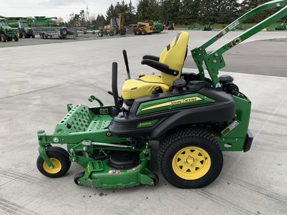 Image of John Deere Z920M equipment image 3