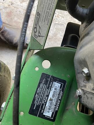 Image of John Deere Z920M equipment image 1