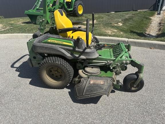 Image of John Deere Z920M equipment image 2