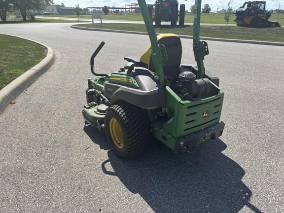 Image of John Deere Z920M equipment image 4