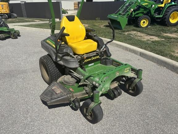 Image of John Deere Z920M equipment image 1