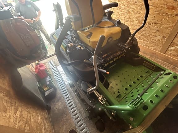 Image of John Deere Z920M Primary image