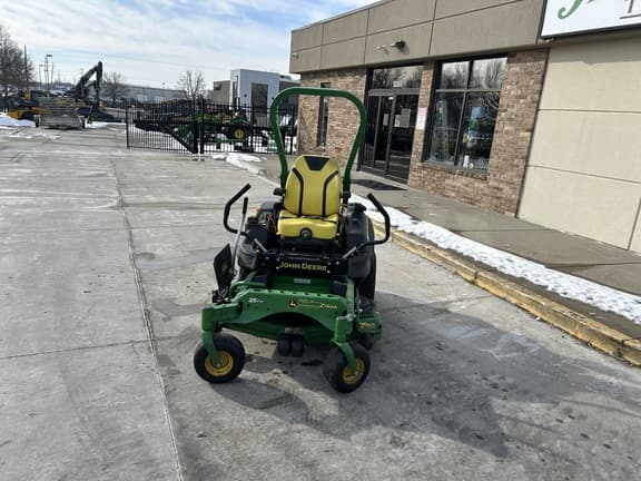 Image of John Deere Z920M equipment image 4