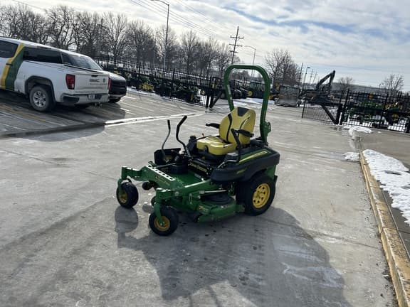 Image of John Deere Z920M equipment image 3