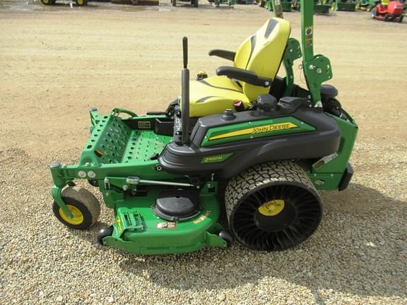 Image of John Deere Z920M equipment image 4