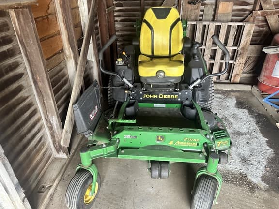 Image of John Deere Z920M equipment image 2