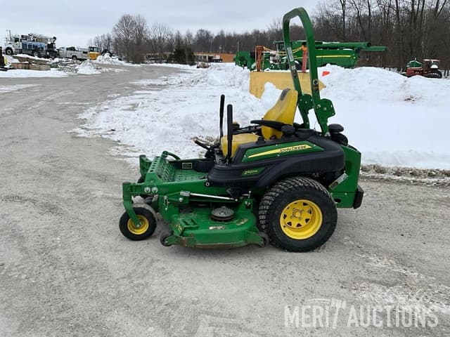 Image of John Deere Z920M equipment image 1