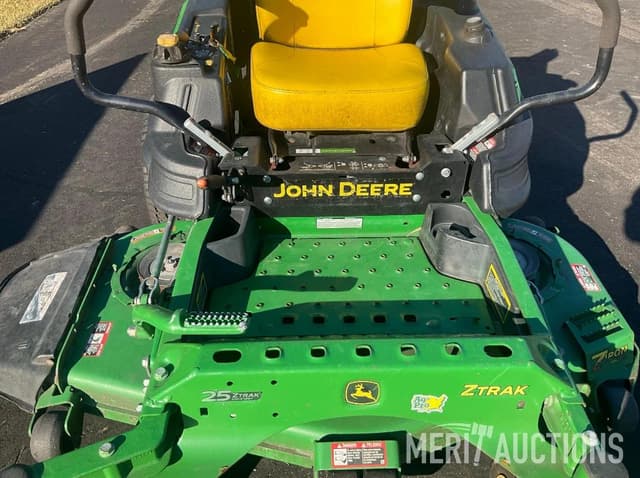 Image of John Deere Z920M equipment image 3