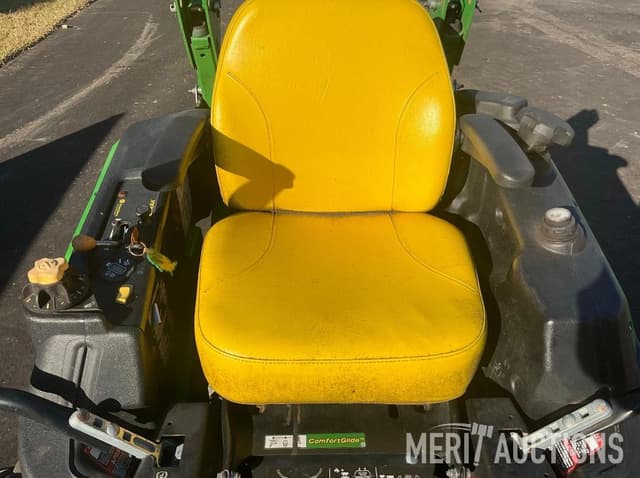 Image of John Deere Z920M equipment image 2