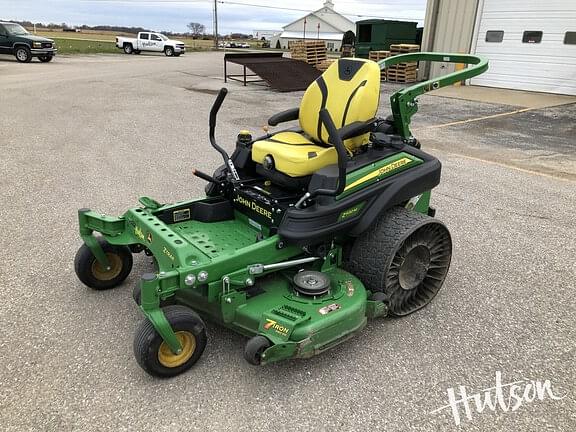 Image of John Deere Z930M equipment image 1