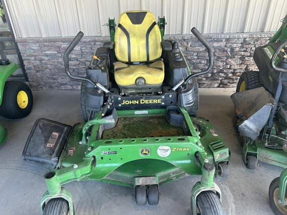 Image of John Deere Z930M equipment image 2