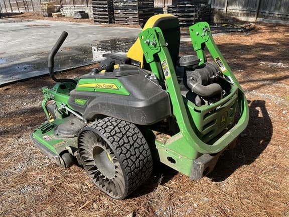 Image of John Deere Z930M equipment image 2