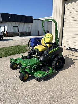 Image of John Deere Z930M equipment image 1