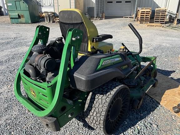 Image of John Deere Z930M equipment image 3