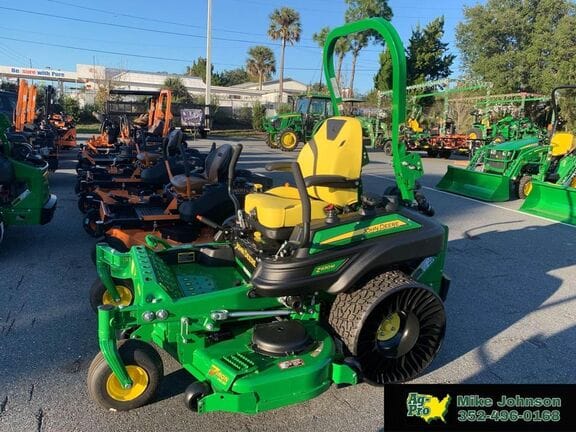 Main image John Deere Z930M