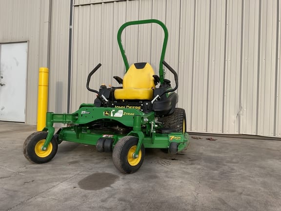 Main image John Deere Z930M