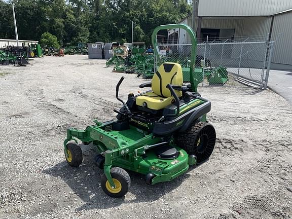 Image of John Deere Z930M equipment image 1