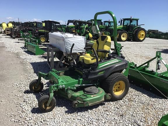 Image of John Deere Z930M equipment image 3