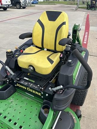 Image of John Deere Z930M equipment image 4