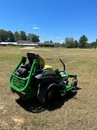 Image of John Deere Z930M equipment image 4