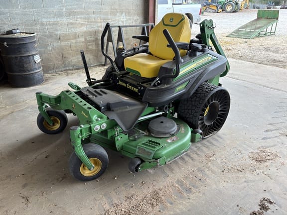 2022 John Deere Z930M Equipment Image0
