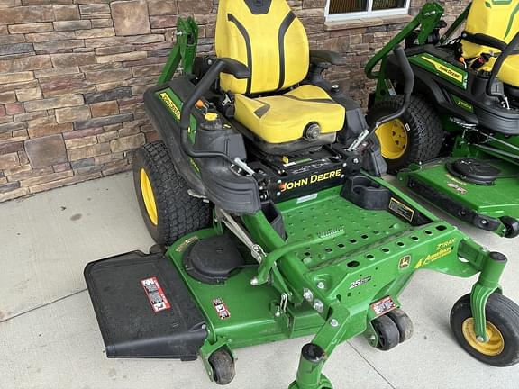 Image of John Deere Z930M Primary image