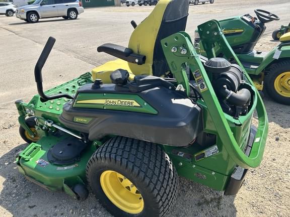 Image of John Deere Z930M equipment image 3