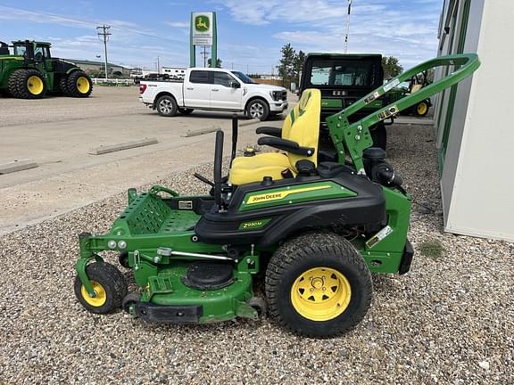 Image of John Deere Z930M equipment image 1