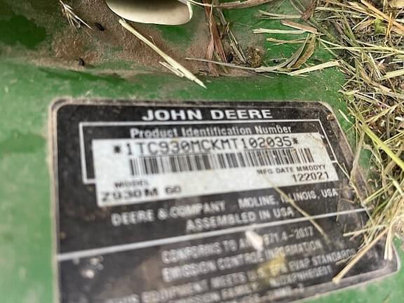 Image of John Deere Z930M equipment image 4