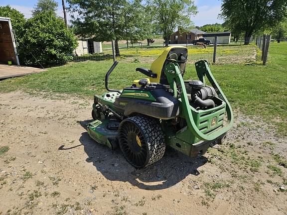 Image of John Deere Z930M equipment image 3