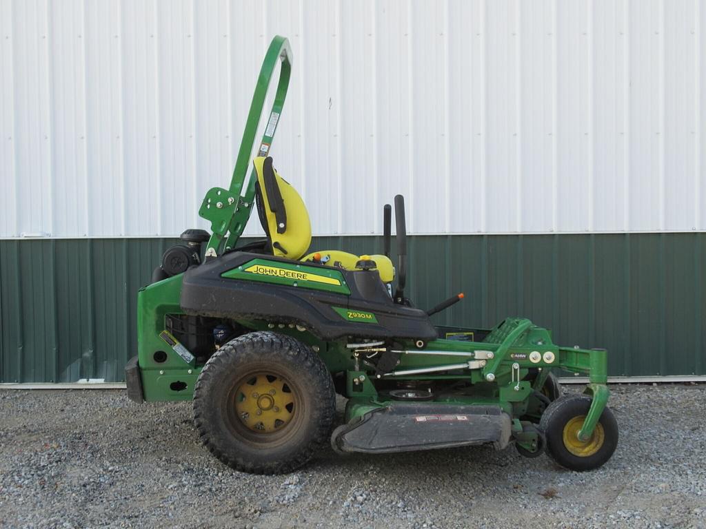 Image of John Deere Z930M Image 0