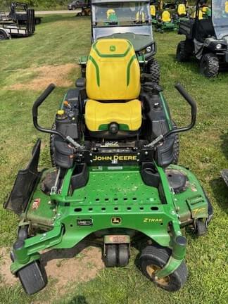 Image of John Deere Z930M equipment image 1