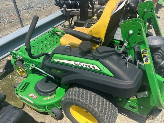 Image of John Deere Z930M equipment image 4