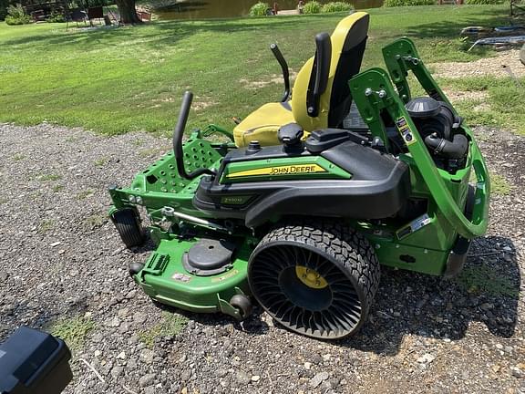 Image of John Deere Z930M Primary image