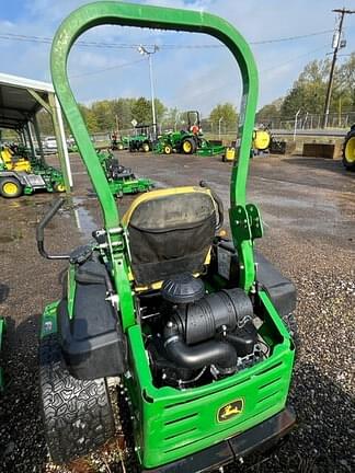 Image of John Deere Z930M equipment image 3