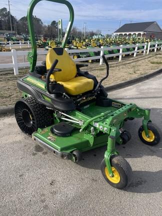 Main image John Deere Z930M