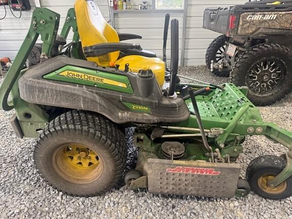 Image of John Deere Z930M Primary image