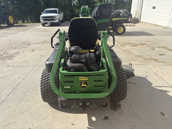 Image of John Deere Z930M equipment image 4
