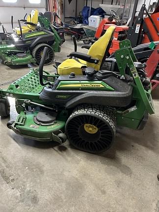 Image of John Deere Z930M equipment image 3