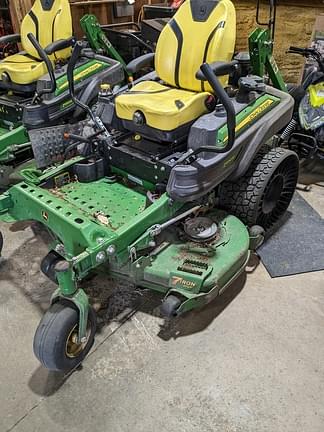 Image of John Deere Z930M equipment image 1