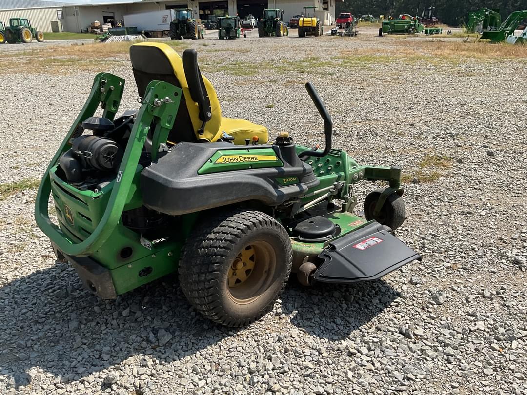 Image of John Deere Z930M Image 1