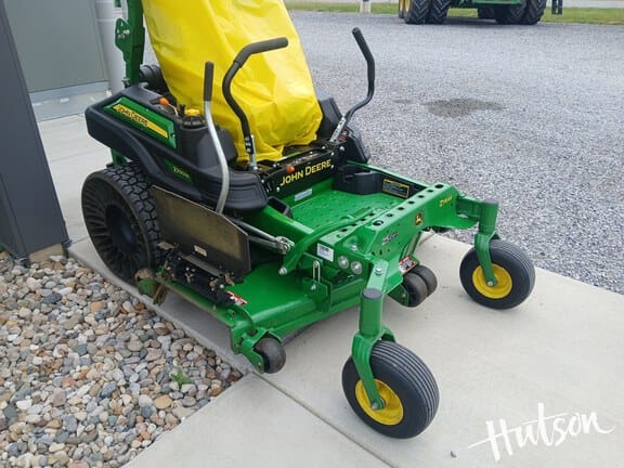 2022 John Deere Z930M Equipment Image0