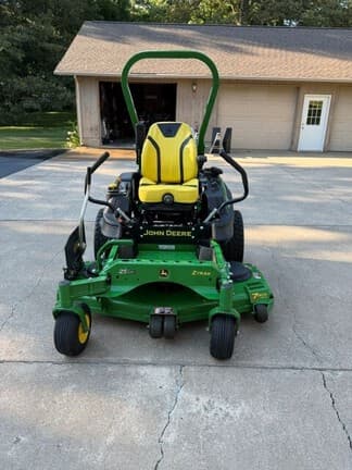 Image of John Deere Z930M equipment image 3