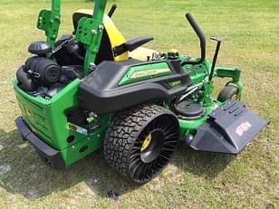 Main image John Deere Z930M