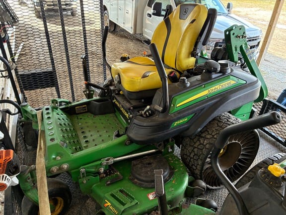2022 John Deere Z930M Equipment Image0