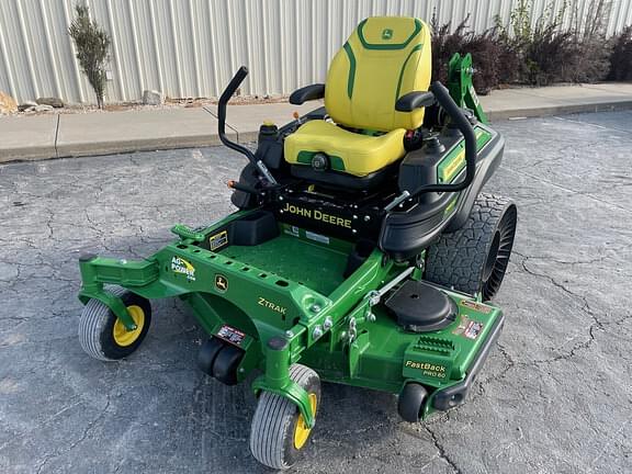 Image of John Deere Z930M equipment image 2